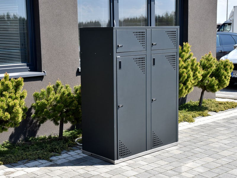Dviejų vietų elektrinių paspirtukų boksas „krosbox i“ – moderni mažoji architektūra
