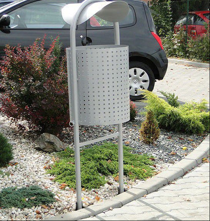 Šiukšliadėžė Beryl Su Stogeliu 60 L – funkcionaliai ir saugiai bendruomenės aplinkai parkuose bei skveruose