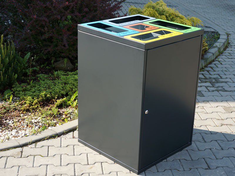 Rūšiavimo Konteineris Cube II Su 5 Skyriais / Užrašai Išpjauti Lazeriu – tvariems urbanistiniams sprendimams bei pėsčiųjų zonų tvarkymui
