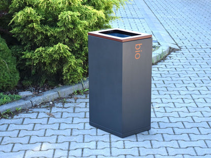 Šiukšliadėžė Satis I 100L – tvariems urbanistiniams sprendimams bei pėsčiųjų zonų tvarkymui