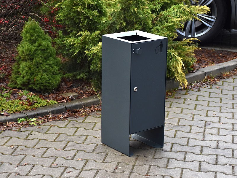 Šiukšliadėžė Aster III – funkcionaliai ir saugiai bendruomenės aplinkai parkuose bei skveruose