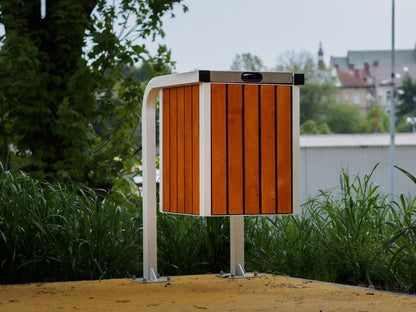 Šiukšliadėžė Hapi – funkcionaliai ir saugiai bendruomenės aplinkai parkuose bei skveruose