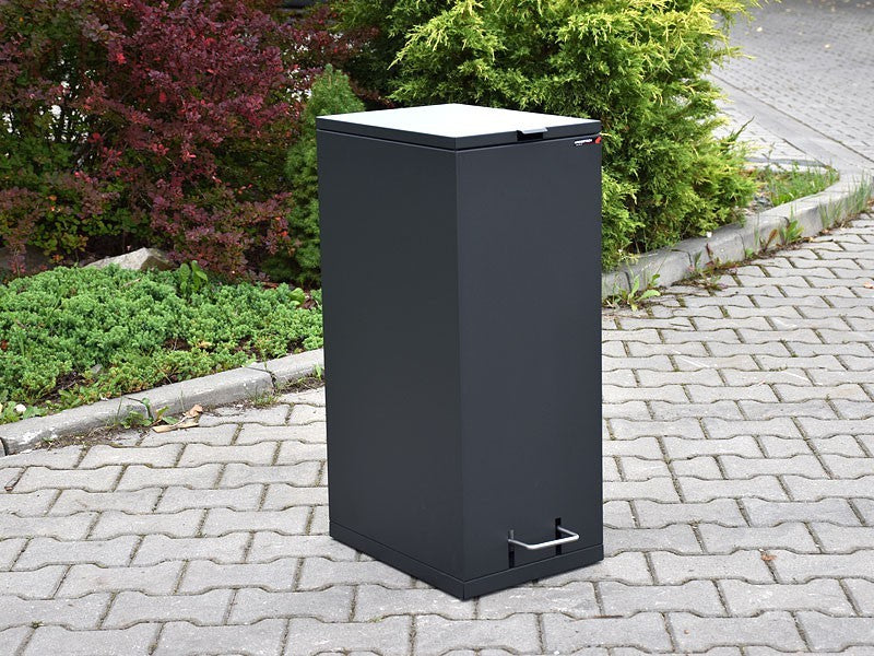 Šiukšliadėžė Satis I Su Pedalu 60L – tvariems urbanistiniams sprendimams bei pėsčiųjų zonų tvarkymui