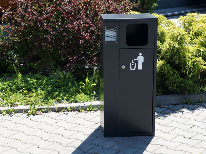 Šiukšliadėžė - peleninė Kaja I – funkcionaliai ir saugiai bendruomenės aplinkai parkuose bei skveruose