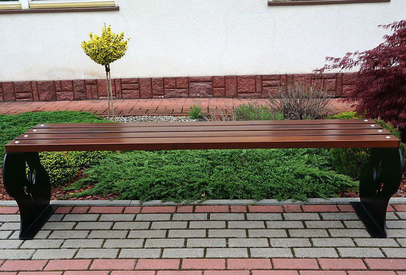 Lauko suoliukas Be Atlošo Fala I – funkcionaliai ir saugiai bendruomenės aplinkai parkuose bei skveruose