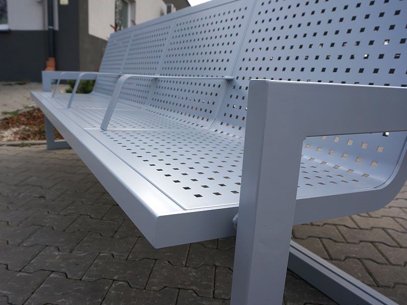 Stoties Suoliukas Azalia Ir Dvipusis - 8 Vietų – funkcionaliai ir saugiai bendruomenės aplinkai parkuose bei skveruose