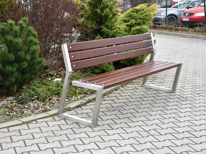 Lauko suoliukas Su Atlošu Jutrzenka – tvariems urbanistiniams sprendimams bei pėsčiųjų zonų tvarkymui