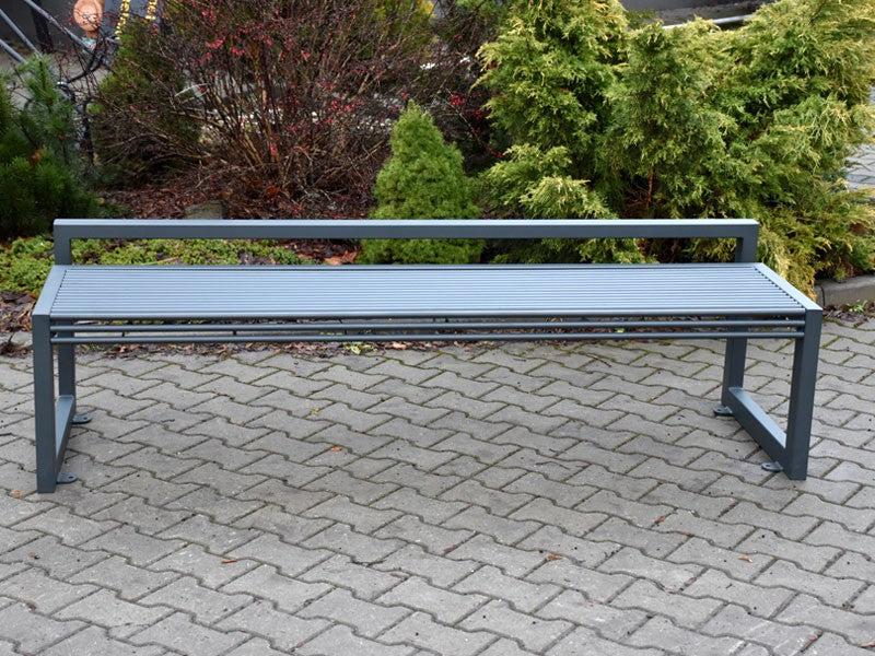 Lauko suoliukas Nerina – estetiškam viešojo landšafto formavimui ir poilsio zonų įrengimui